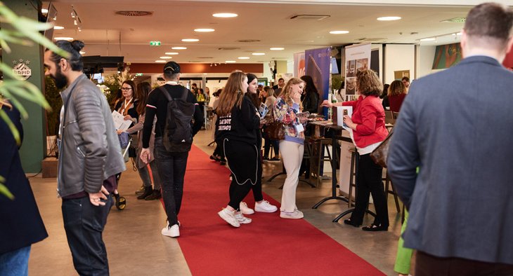 KnoWhere! 2022 - Besucher*innen