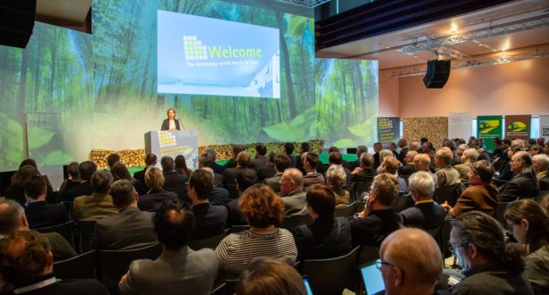 Bundesministerin Leonore Gewessler bei der Eröffnung des Thementags „Highlights der Bioenergieforschung 2020“